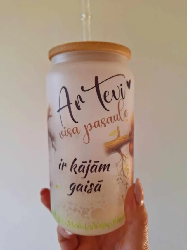 Burciņa "Pasaule ir kājām gaisā"